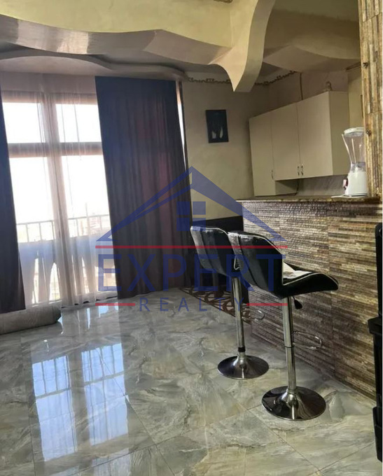 ԱՋԱՓՆՅԱԿ, ԳևՈՐԳ ՉԱՈՒՇԻ ՓՈՂՈՑ, 3 ՍԵՆՅԱԿ