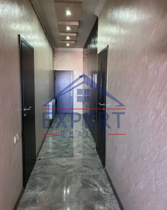 ԱՋԱՓՆՅԱԿ, ԳևՈՐԳ ՉԱՈՒՇԻ ՓՈՂՈՑ, 3 ՍԵՆՅԱԿ
