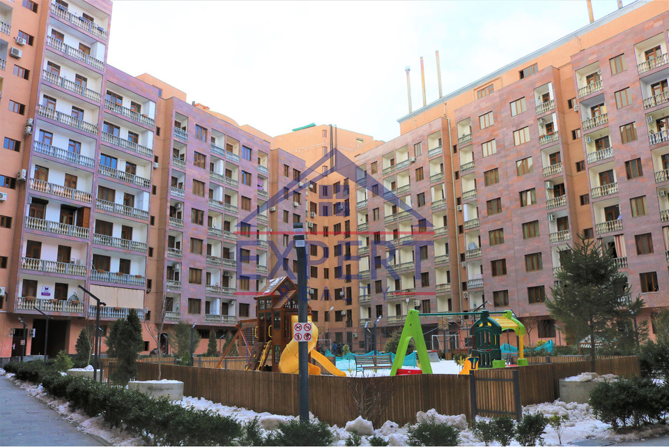 ԱՐԱԲԿԻՐ, ԱԴՈՆՑԻ ՓՈՂՈՑ, 3 ՍԵՆՅԱԿ