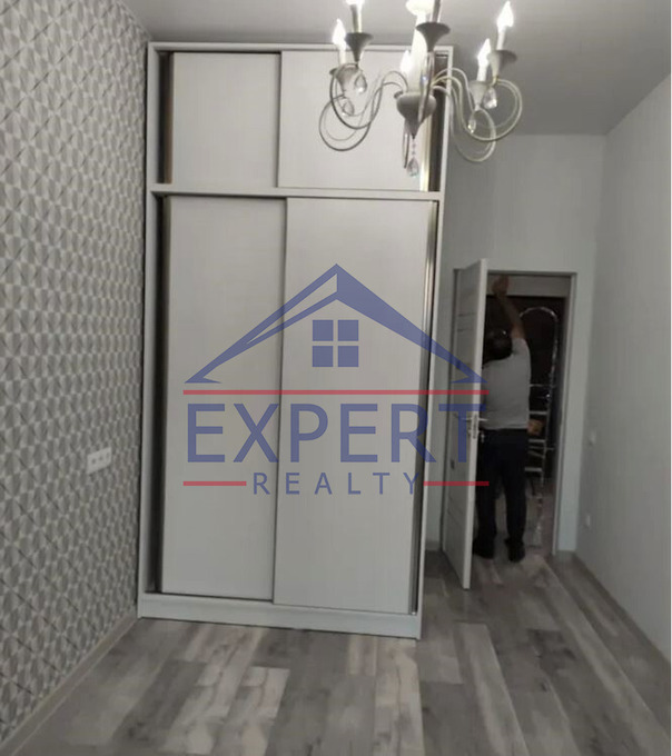 ԱՐԱԲԿԻՐ, ՆԻԿՈՂԱՅՈՍ ՏԻԳՐԱՆՅԱՆ ՓՈՂՈՑ, 2 ՍԵՆՅԱԿ