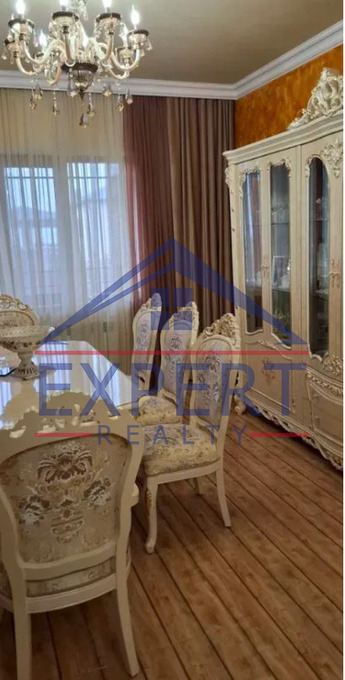 ԱՎԱՆ, ՆՎԵՐ ՍԱՖԱՐՅԱՆ,4 ՍԵՆՅԱԿ