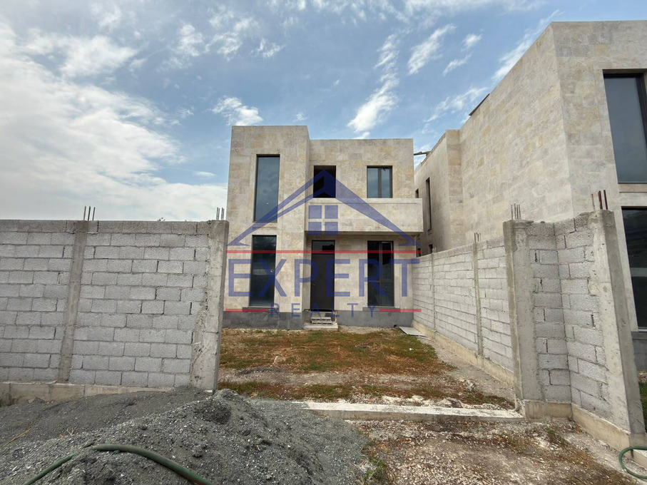 ՔԱՆԱՔԵՌ-ԶԵՅԹՈՒՆ, ՖԱՆԱՐՋՅԱՆ ՓՈՂՈՑ, 4 ՍԵՆՅԱԿ