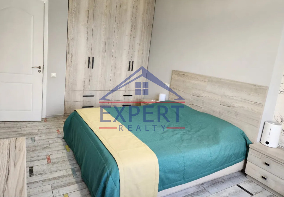 ՔԱՆԱՔԵՌ-ԶԵՅԹՈՒՆ, ՊԱՐՈՒՅՐ ՍԵՎԱԿԻ ՓՈՂՈՑ, 3 ՍԵՆՅԱԿ