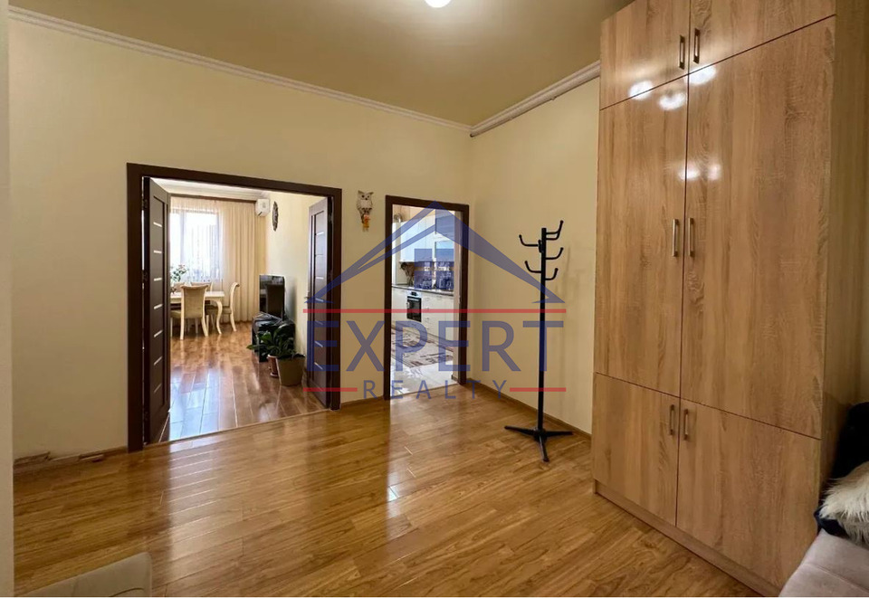 ՔԱՆԱՔԵՌ ԶԵՅԹՈՒՆ, ՊԱՐՈՒՅՐ ՍևԱԿԻ  ՓՈՂՈՑ 2 ՍԵՆՅԱԿ