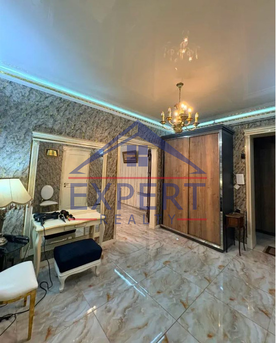 ՔԱՆԱՔԵՌ-ԶԵՅԹՈՒՆ, ԿԱՐԱՊԵՏ ՈՒԼՆԵՑՈՒ, 4 ՍԵՆՅԱԿ