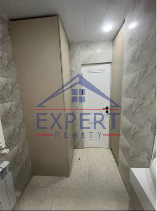 ՔԱՆԱՔԵՌ ԶԵՅԹՈՒՆ, ՄԵԼԻՔ ՄԵԼԻՔՅԱՆ ՓՈՂՈՑ, 3 ՍԵՆՅԱԿ
