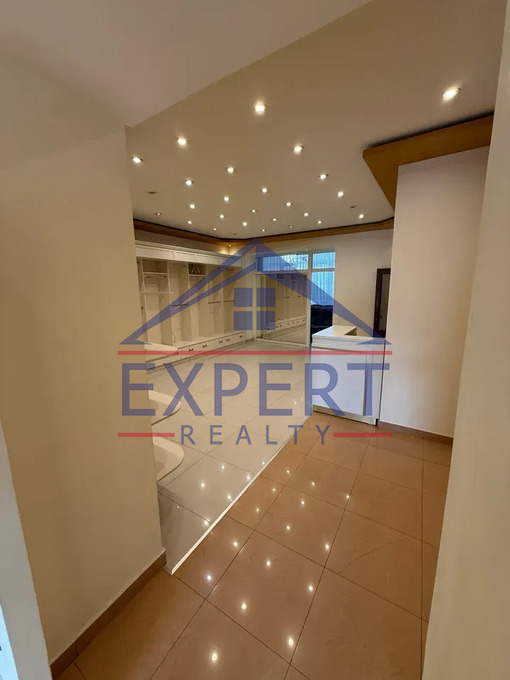 ԿԵՆՏՐՈՆ, ՍԱՅԱԹ ՆՈՎԱ ՊՈՂՈՏԱ, 70 ՔՄ