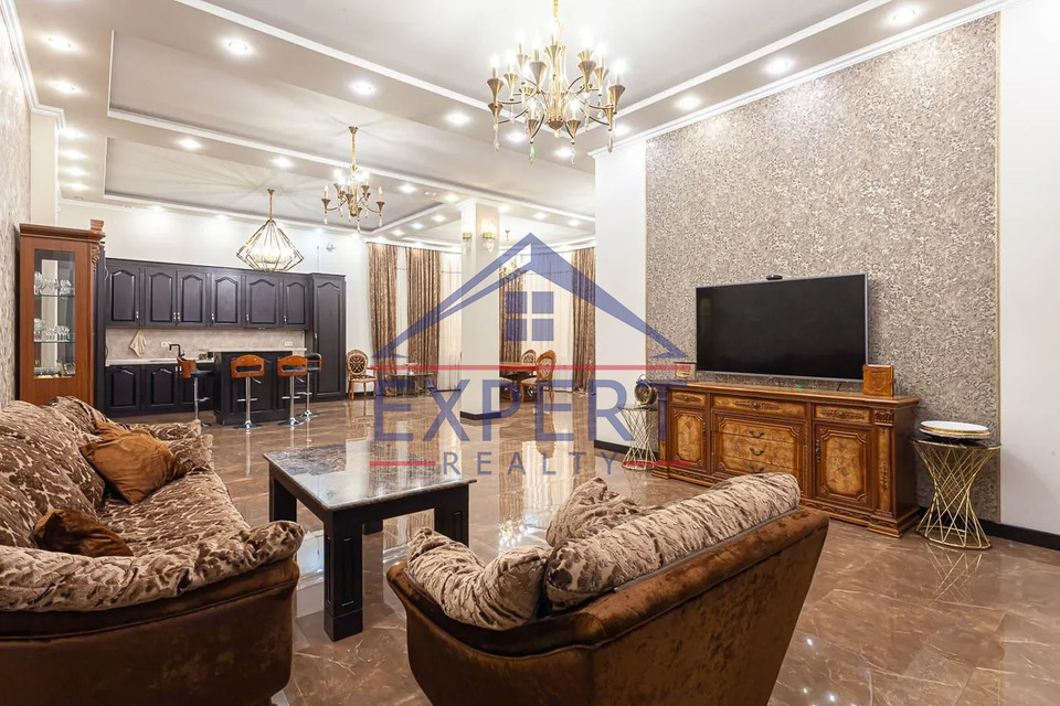 ԱՎԱՆ, ԴՈՒՐՅԱՆ ԹԱՂԱՄԱՍ, 7 ՍԵՆՅԱԿ