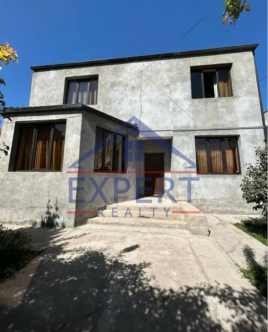 ԱՎԱՆ-ԱՌԻՆՋ, ՊԱՐՈՒՅՐ ՍԵՎԱԿ ԹԱՂԱՄԱՍ, 5 ՍԵՆՅԱԿ