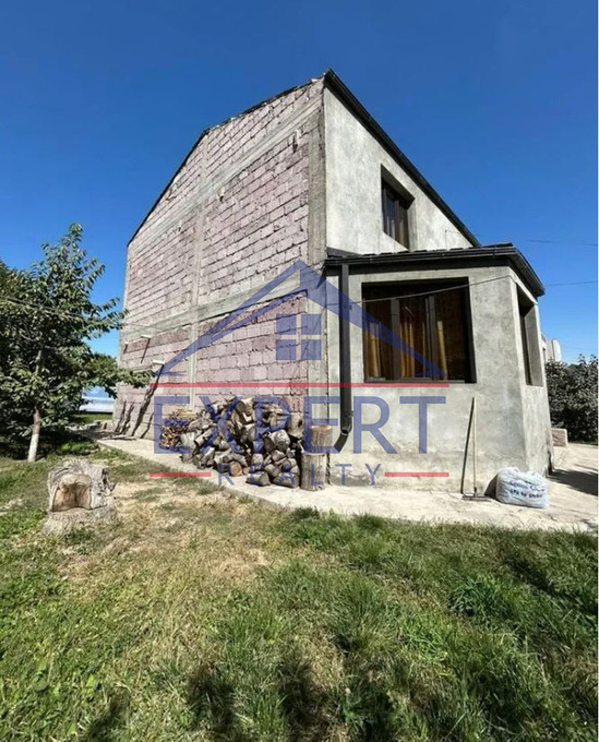 ԱՎԱՆ-ԱՌԻՆՋ, ՊԱՐՈՒՅՐ ՍԵՎԱԿ ԹԱՂԱՄԱՍ, 5 ՍԵՆՅԱԿ