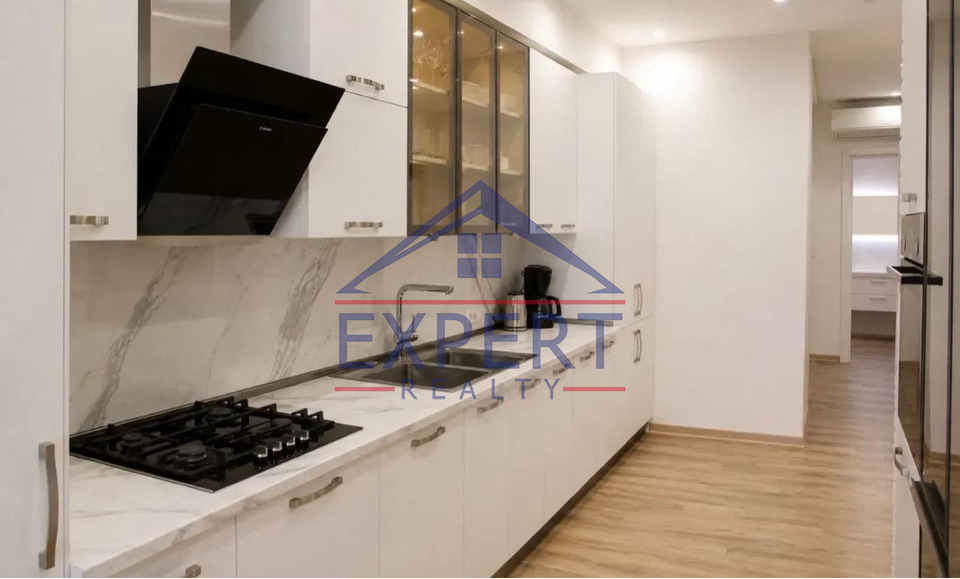 ԿԵՆՏՐՈՆ, ՎԵՐԻՆ ԱՆՏԱՌԱՅԻՆ ՓՈՂՈՑ, 3 ՍԵՆՅԱԿ