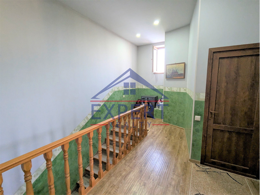 ՇԵՆԳԱՎԻԹ, ՂԱՐԻԲՋԱՆՅԱՆԻ ՓՈՂՈՑ, 2 ՀԱՐԿ