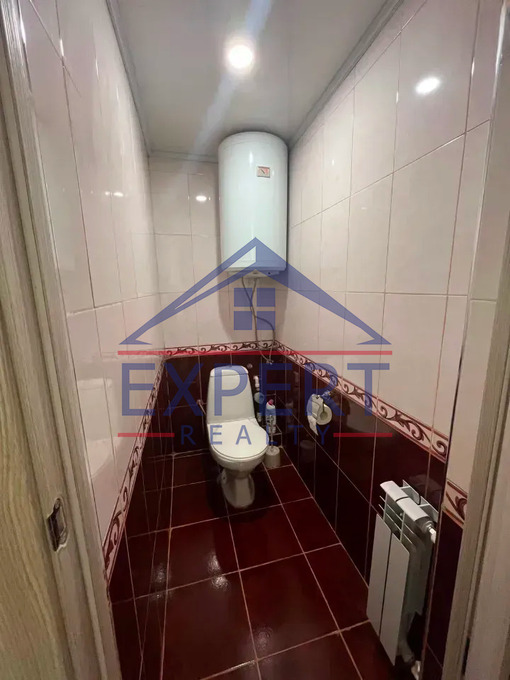 ԱՐԱԲԿԻՐ, ՀՈՎՍԵՓ ԷՄԻՆ ՓՈՂՈՑ, 3 ՍԵՆՅԱԿ