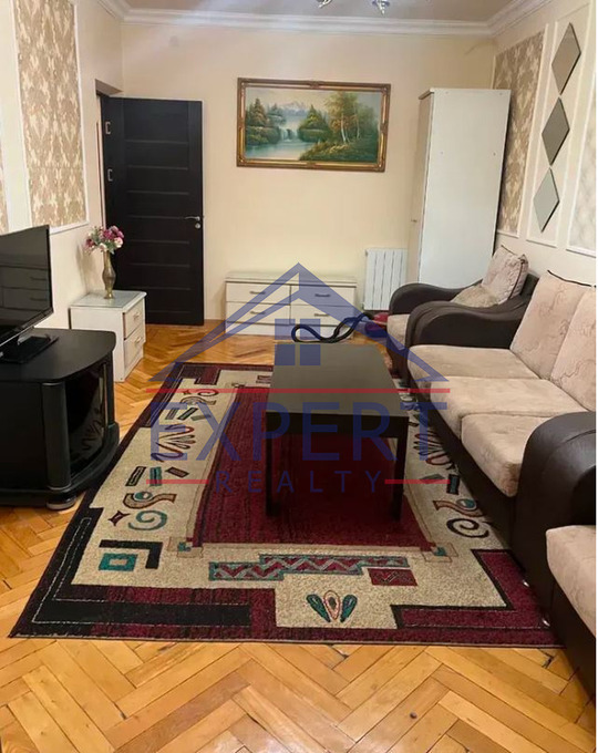ԱՐԱԲԿԻՐ, ԿՈՄԻՏԱՍԻ ՊՈՂՈՏԱ, 1 ՍԵՆՅԱԿ