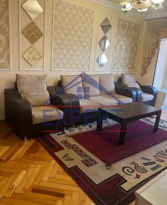 ԱՐԱԲԿԻՐ, ԿՈՄԻՏԱՍԻ ՊՈՂՈՏԱ, 1 ՍԵՆՅԱԿ
