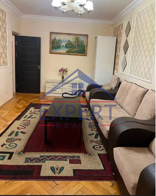 ԱՐԱԲԿԻՐ, ԿՈՄԻՏԱՍԻ ՊՈՂՈՏԱ, 1 ՍԵՆՅԱԿ