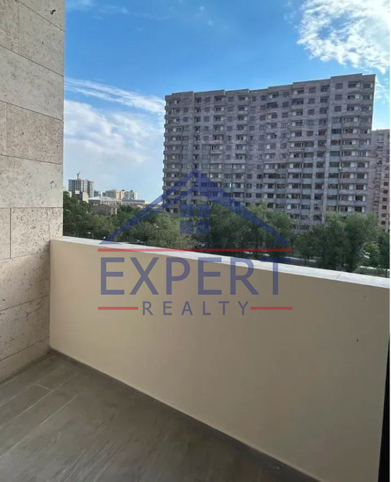 ՔԱՆԱՔԵՌ-ԶԵՅԹՈՒՆ, ՊԱՐՈՒՅՐ ՍԵՎԱԿԻ ՓՈՂՈՑ, 2 ՍԵՆՅԱԿ