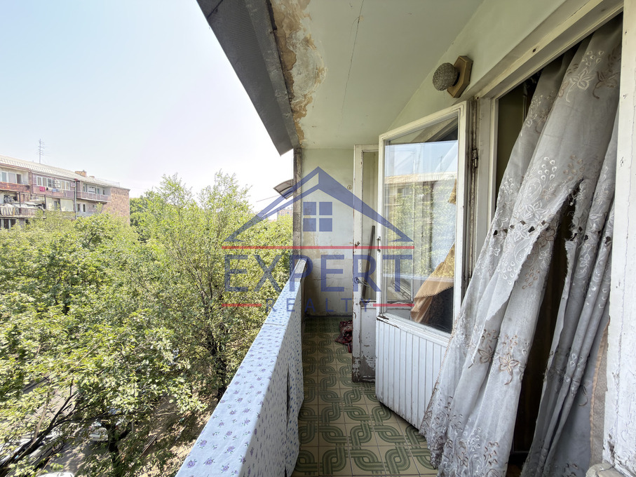 ԱՐԱԲԿԻՐ, ԳՅՈՒԼԲԵՆԿՅԱՆ ՓՈՂՈՑ, 3 ՍԵՆՅԱԿ