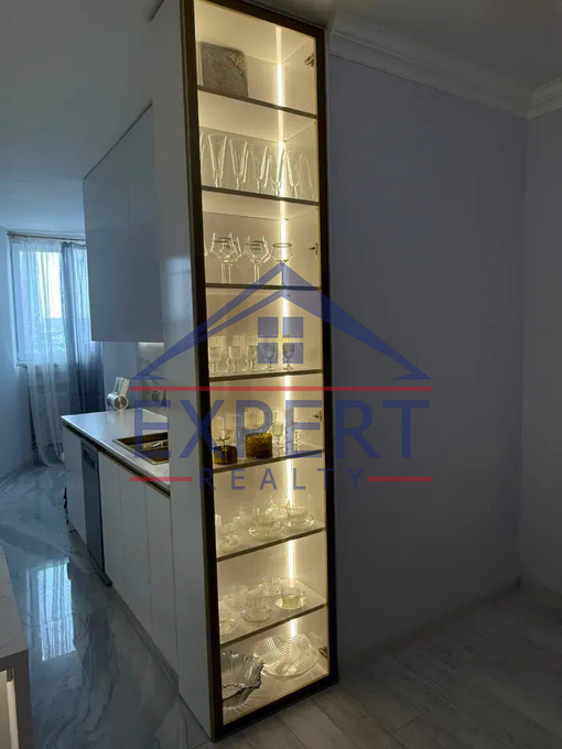 ԱՋԱՓՆՅԱԿ, ՆՈՐԱՇԵՆ ԹԱՂԱՄԱՍ, 3 ՍԵՆՅԱԿ
