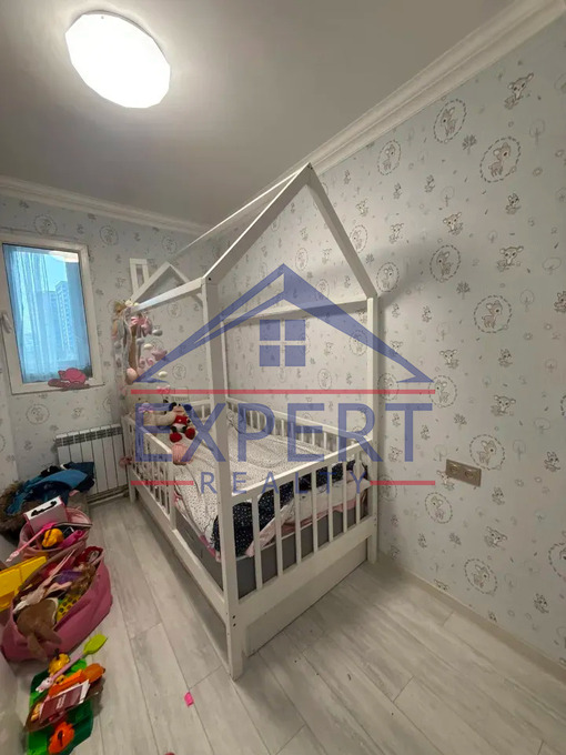 ԱՋԱՓՆՅԱԿ, ՆՈՐԱՇԵՆ ԹԱՂԱՄԱՍ, 3 ՍԵՆՅԱԿ