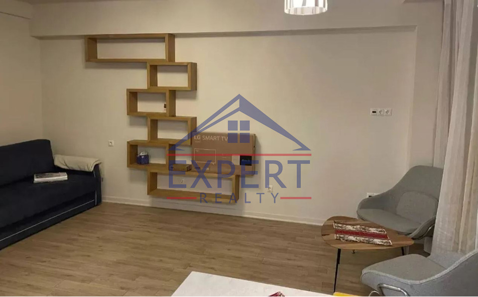 Կենտրոն Եզնիկ Կողբացի փողոց 1սենյակ