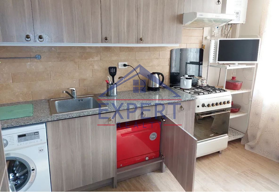 ԱՐԱԲԿԻՐ, ԿՈՄԻՏԱՍԻ ՊՈՂՈՏԱ, 2 ՍԵՆՅԱԿ