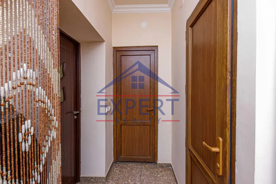 ԱՐԱԲԿԻՐ, ԲԱՂՐԱՄՅԱՆ ՊՈՂՈՏԱ, 2 ՍԵՆՅԱԿ