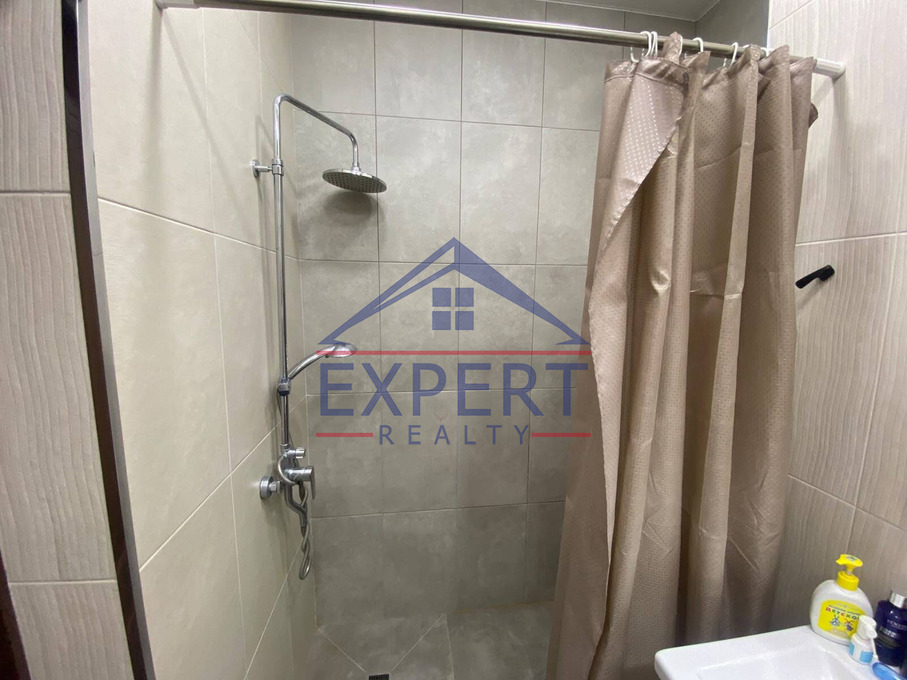 ԴԱՎԹԱՇԵՆ, ԱՆԱՍՏԱՍ ՄԻԿՈՅԱՆ ՓՈՂՈՑ, 3 ՍԵՆՅԱԿ