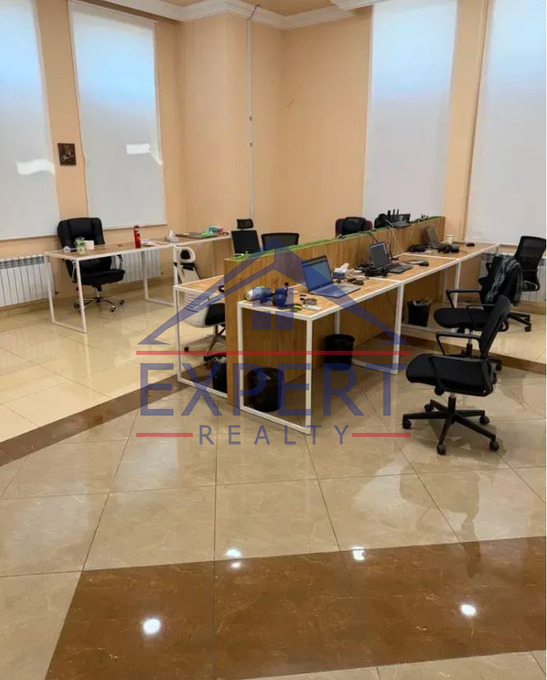ԷՐԵԲՈՒՆԻ ԱԶԱՏԱՄԱՐՏԻԿՆԵՐԻ ՊՈՂՈՏԱ 1300ՔՄ
