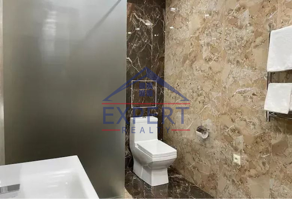 ԿԵՆՏՐՈՆ, ՊԱՊ ԹԱԳԱՎՈՐ  , 3 ՍԵՆՅԱԿ