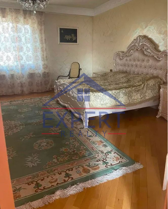 ԷՐԵԲՈՒՆԻ,ՎԱՐԴԱՆ ԱՃԵՄՅԱՆ ՓՈՂՈՑ 430ՔՄ
