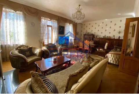 ԿԵՆՏՐՈՆ, ՆԱԼԲԱՆԴՅԱՆ ՓՈՂՈՑ, 5 ՍԵՆՅԱԿ