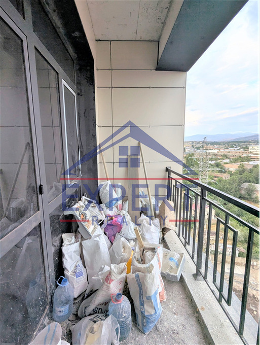 ՋՐՎԵԺ, ԲԱԳՐԵՎԱՆԴԻ 17ՐԴ ՓՈՂՈՑ, 2 ՍԵՆՅԱԿ