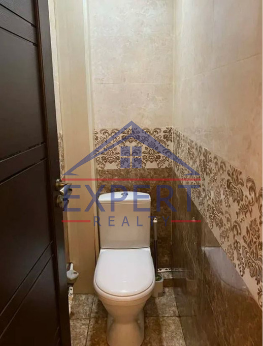 ԱՋԱՓՆՅԱԿ, ԼԵՆԻՆԳՐԱԴՅԱՆ ՓՈՂՈՑ, 2 ՍԵՆՅԱԿ