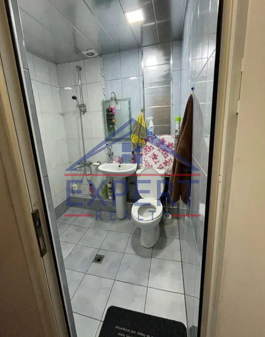 ԱՋԱՓՆՅԱԿ, ԼԵՆԻՆԳՐԱԴՅԱՆ ՓՈՂՈՑ, 2 ՍԵՆՅԱԿ