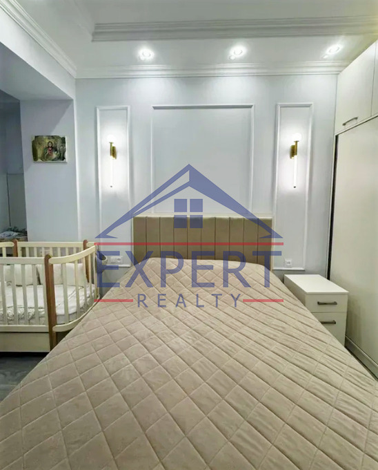 ՔԱՆԱՔԵՌ-ԶԵՅԹՈՒՆ, ՄԵԼԻՔ ՄԵԼԻՔՅԱՆ ՓՈՂՈՑ, 2 ՍԵՆՅԱԿ
