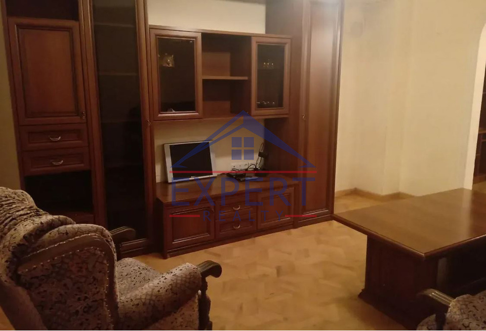 ԱՐԱԲԿԻՐ , ՕՐԲԵԼԻ ԵՂԲԱՅՐՆԵՐԻ ՓՈՂՈՑ , 2 ՍԵՆՅԱԿ