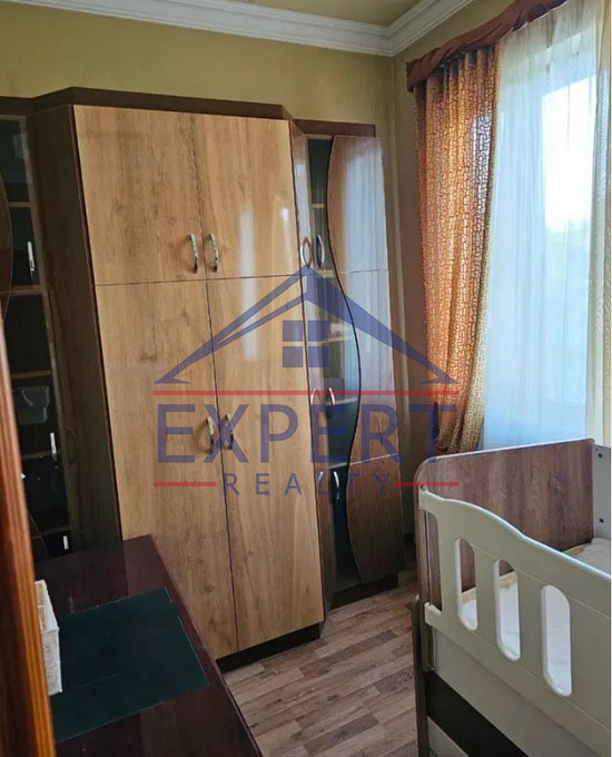 ԱՐԱԲԿԻՐ, ՇԻՐՎԱՆԶԱԴԵ ՓՈՂՈՑ, 3 ՍԵՆՅԱԿ