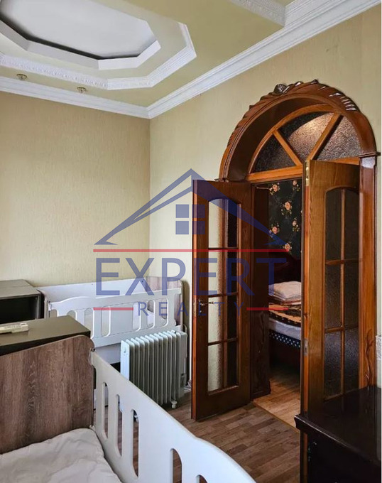 ԱՐԱԲԿԻՐ, ՇԻՐՎԱՆԶԱԴԵ ՓՈՂՈՑ, 3 ՍԵՆՅԱԿ