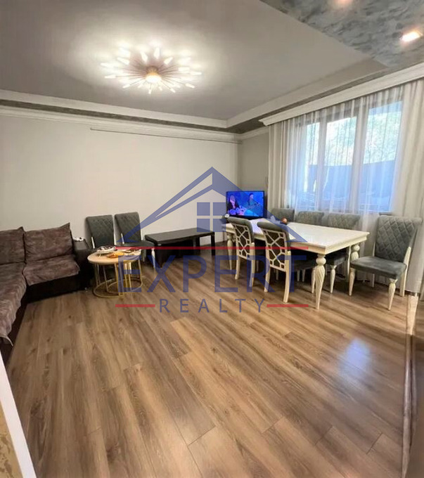 ԱՋԱՓՆՅԱԿ ՆՈՐԱՇԵՆ ԹԱՂԱՄԱՍ, 3 ՍԵՆՅԱԿ