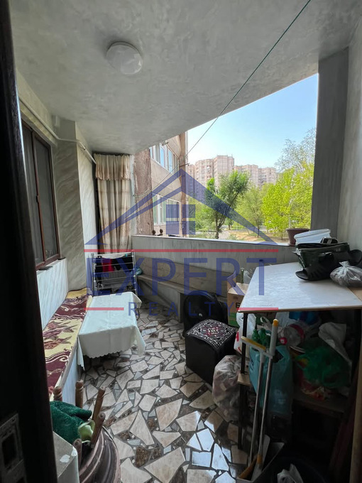 ԱՋԱՓՆՅԱԿ ՆՈՐԱՇԵՆ ԹԱՂԱՄԱՍ, 3 ՍԵՆՅԱԿ