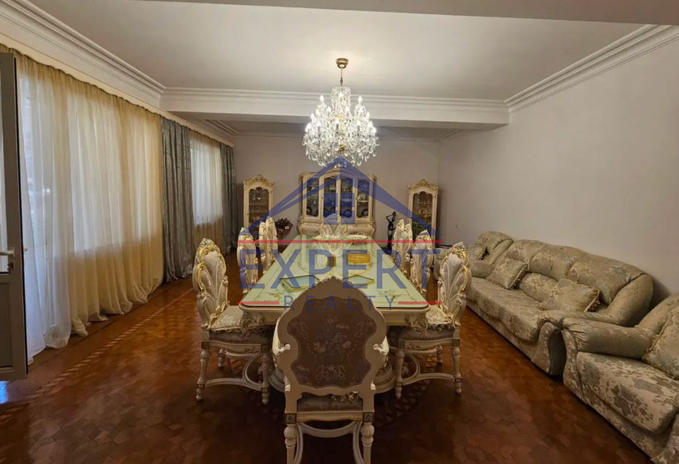 ԿԵՆՏՐՈՆ, ԱՐԱՄԻ ՓՈՂՈՑ, 6 ՍԵՆՅԱԿ