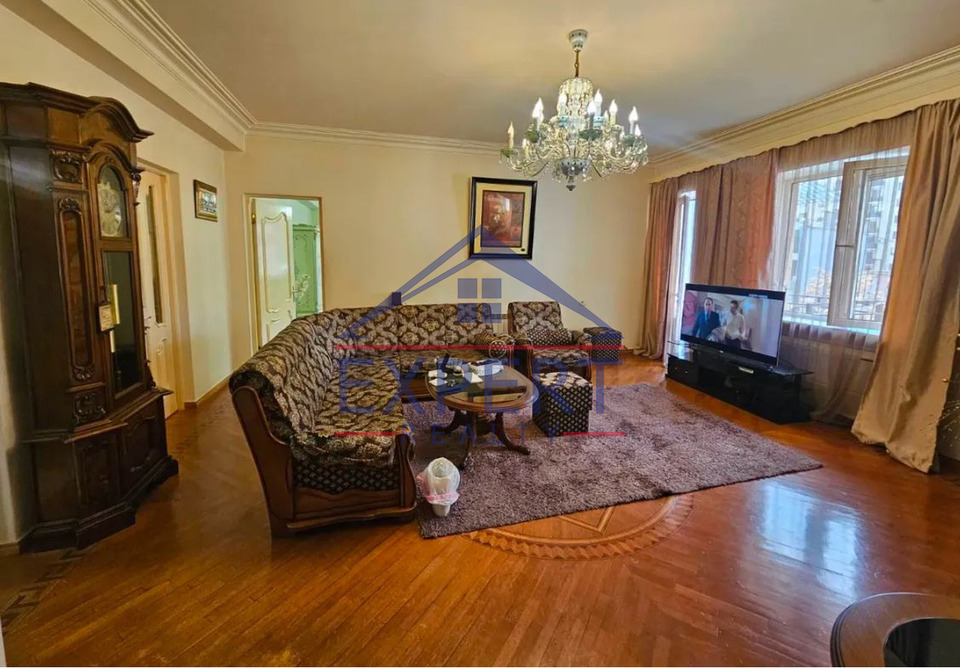 ԿԵՆՏՐՈՆ, ԱՐԱՄԻ ՓՈՂՈՑ, 6 ՍԵՆՅԱԿ