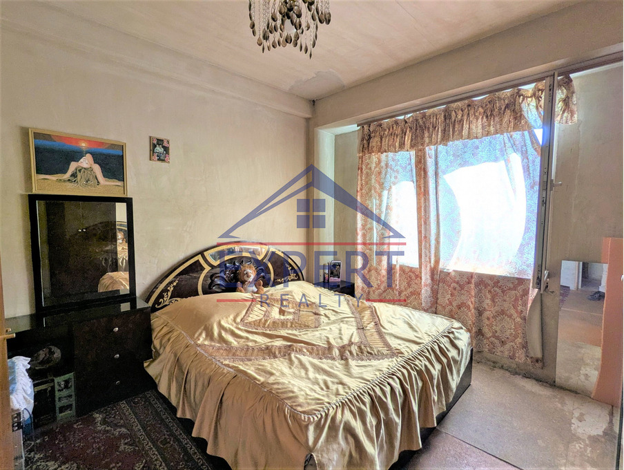 ԿԵՆՏՐՈՆ, ԲՐՅՈՒՍՈՎԻ ՓՈՂՈՑ, 3 ՍԵՆՅԱԿ