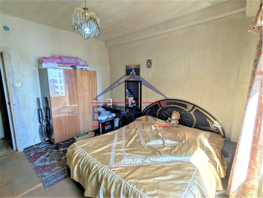 ԿԵՆՏՐՈՆ, ԲՐՅՈՒՍՈՎԻ ՓՈՂՈՑ, 3 ՍԵՆՅԱԿ