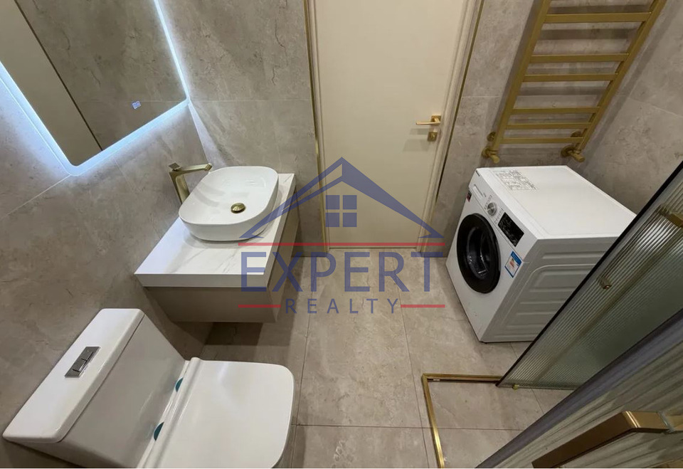 ՄԱԼԱԹԻԱ ՍԵԲԱՍՏԻԱ, ԾՈՎԱԿԱԼ ԻՍԱԿՈՎԻ ՊՈՂՈՏԱ, 2 ՍԵՆՅԱԿ