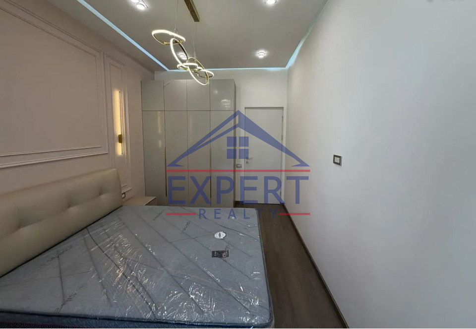 ՄԱԼԱԹԻԱ ՍԵԲԱՍՏԻԱ, ԾՈՎԱԿԱԼ ԻՍԱԿՈՎԻ ՊՈՂՈՏԱ, 2 ՍԵՆՅԱԿ
