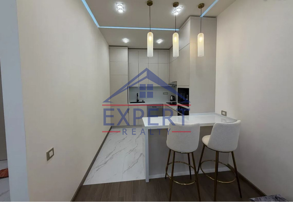 ՄԱԼԱԹԻԱ ՍԵԲԱՍՏԻԱ, ԾՈՎԱԿԱԼ ԻՍԱԿՈՎԻ ՊՈՂՈՏԱ, 2 ՍԵՆՅԱԿ