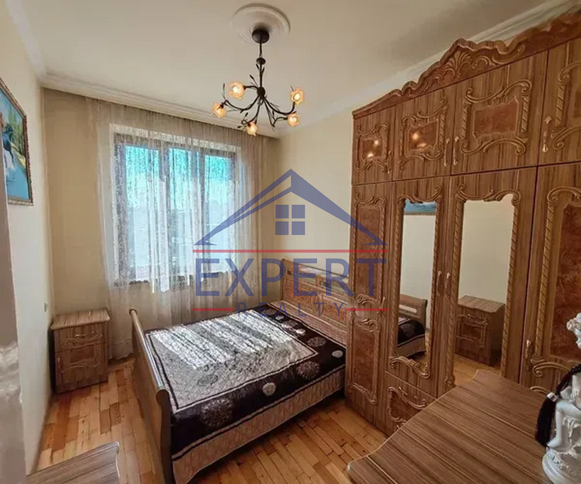 ՄԱԼԱԹԻԱ ՍԵԲԱՍՏԻԱ, ԳՈՒՍԱՆ ՇԵՐԱՄԻ ՓՈՂՈՑ, 3 ՍԵՆՅԱԿ