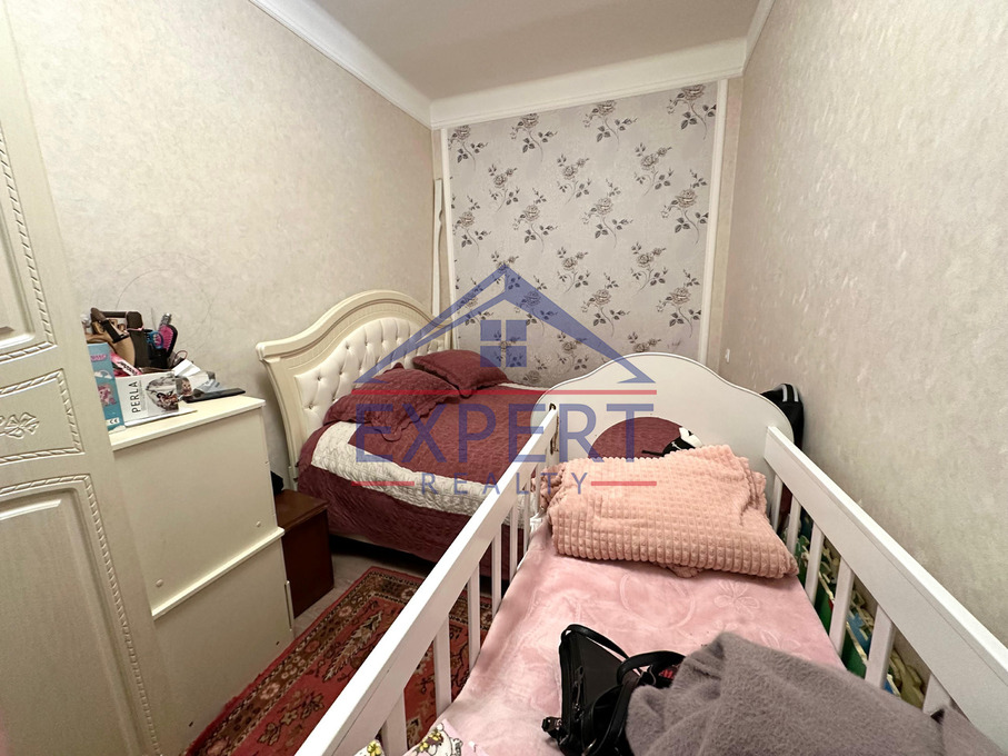 ԱՐԱԲԿԻՐ, ԱԶԱՏՈՒԹՅԱ ՊՈՂՈՏԱ, 3 ՍԵՆՅԱԿ